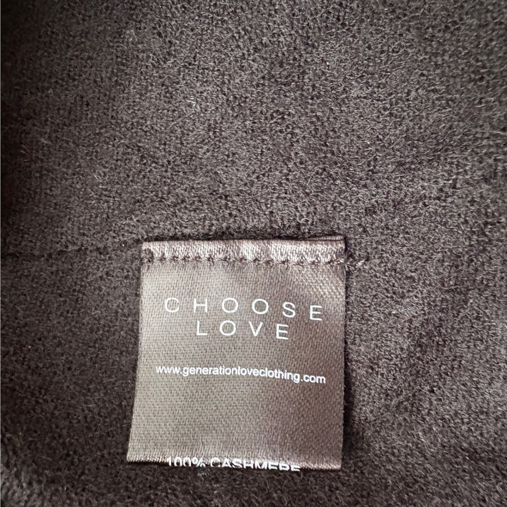 Generation Love Black Cashmere BOSS Sweater, Large, Flawed But Fabulous, READ - Picture 7 of 11